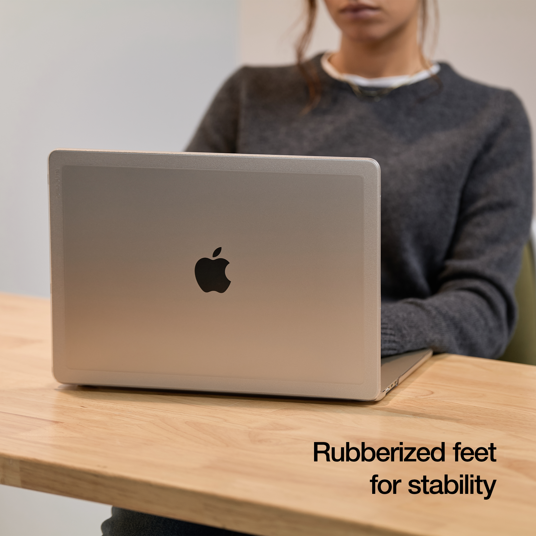 incase-edge-hardshell-mit-makrolon-f-r-macbook-pro-16-schlanker-schutz image 4