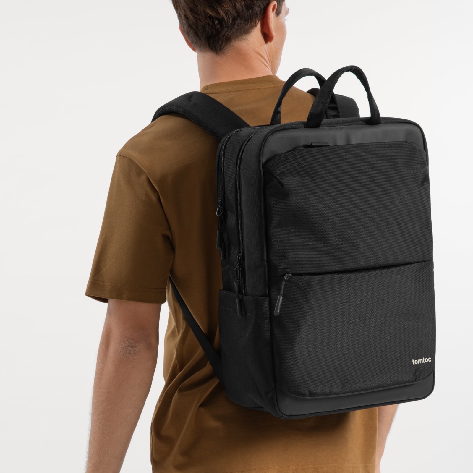 tomtoc-navigator-t71-laptop-rucksack-24l-mengenrabatt image 4