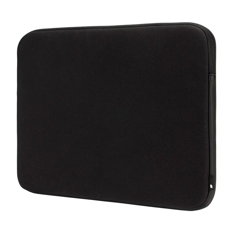 incase-classic-universal-sleeve-f-r-17-zoll-laptops-formanpassendes-neopren-schw image 4