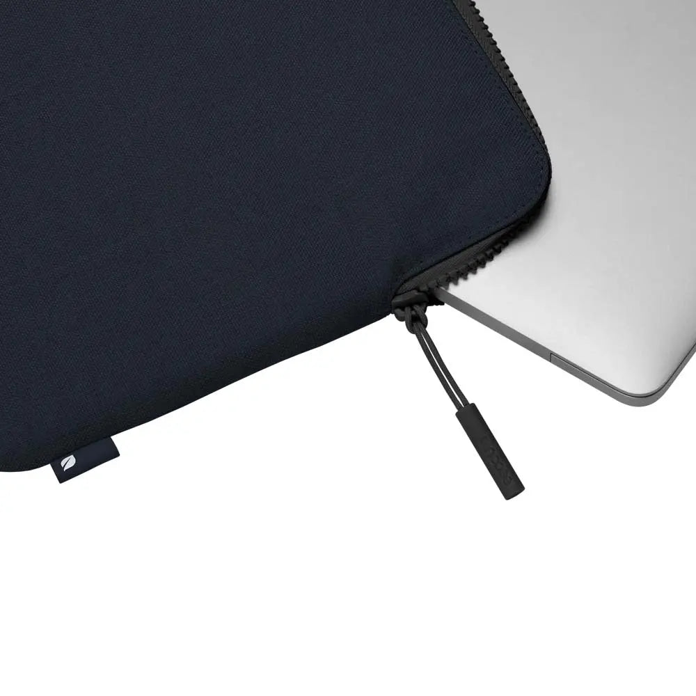 incase-slim-sleeve-f-r-13-zoll-laptop-mit-woolenex-passend-f-r-macbook-air-m2-un image 5