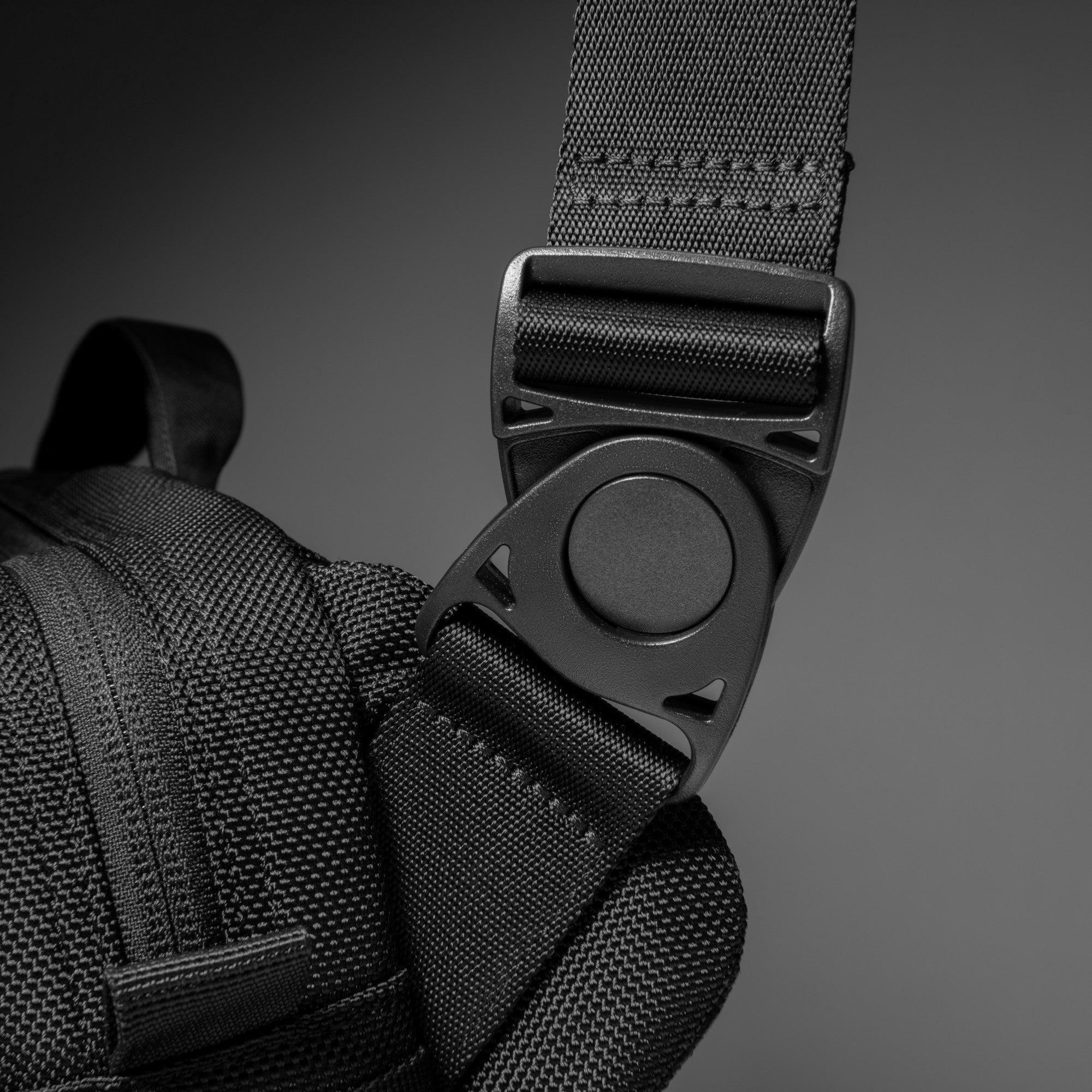 tomtoc-wander-t26-daily-sling-bag image 6
