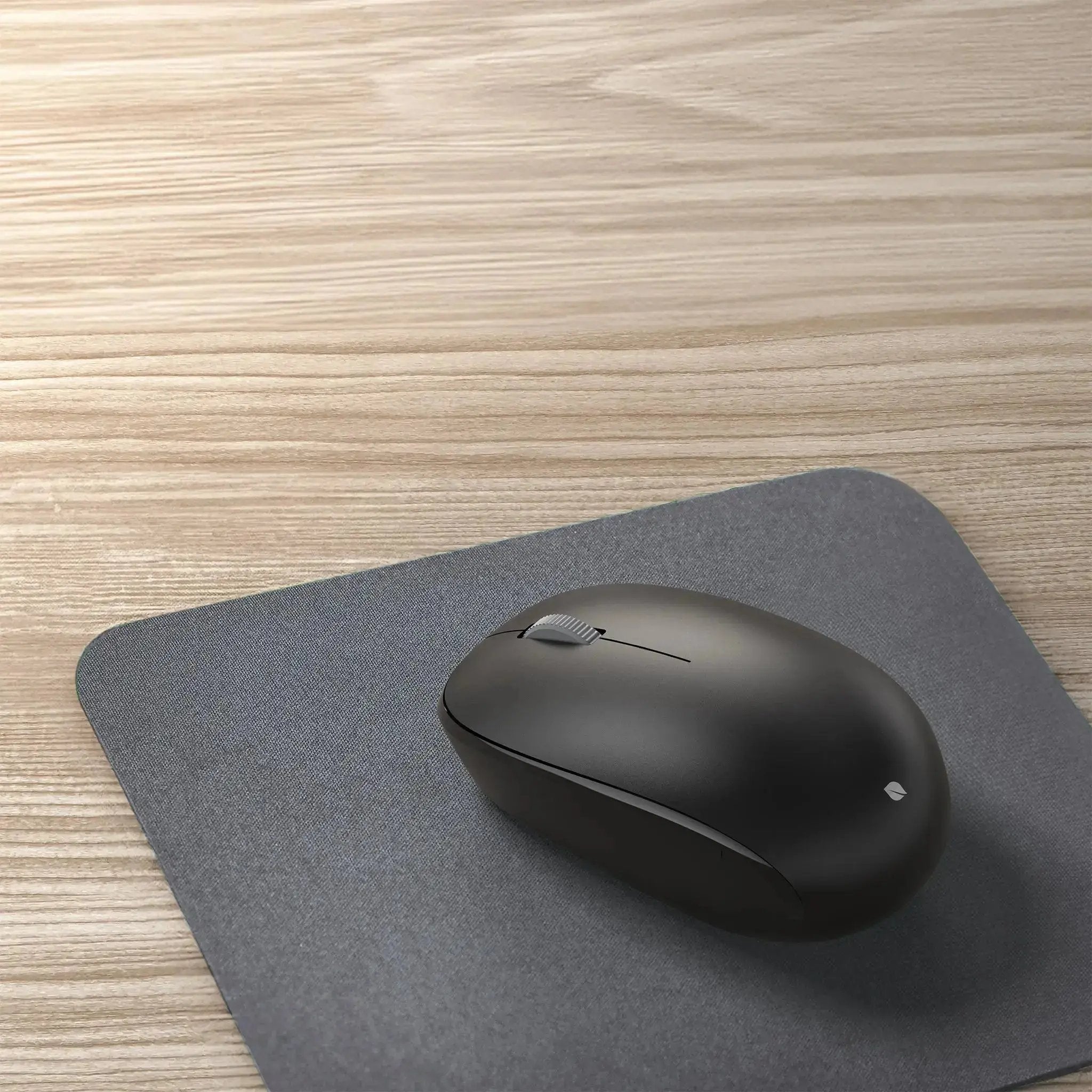 incase-designed-by-microsoft-bluetooth-mouse-kompakte-maus-mit-12-monaten-batter image 2