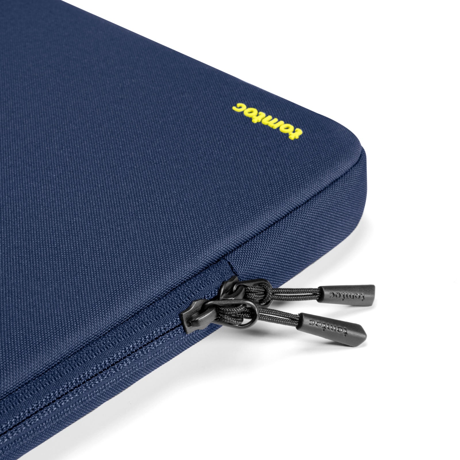tomtoc-defender-a13-laptop-sleeve-f-r-14-macbook-pro-milit-r-standard-drop-test- image 8