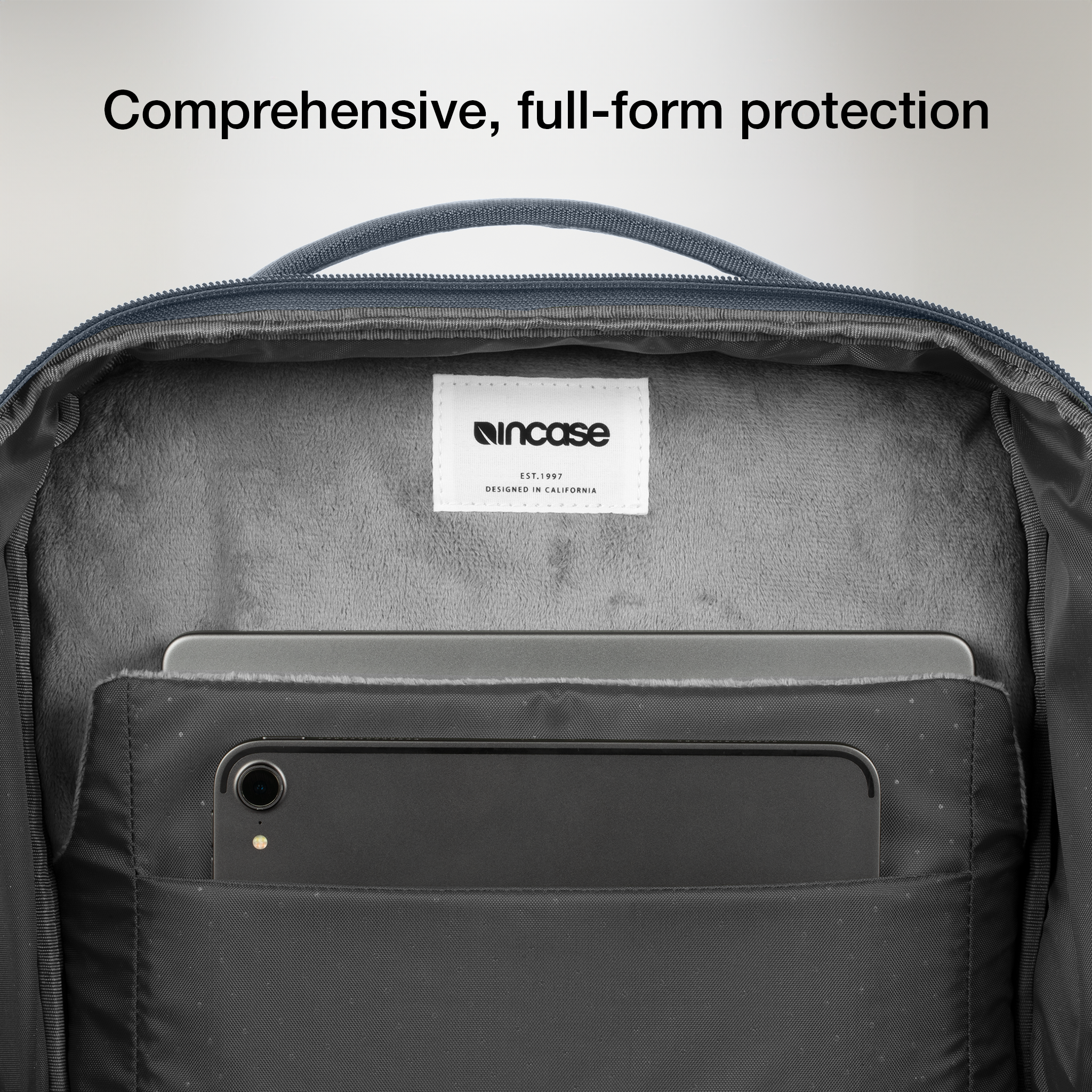 incase-a-r-c-daypack-24l-rucksack-mit-rfid-schutz-und-16-laptopfach image 8