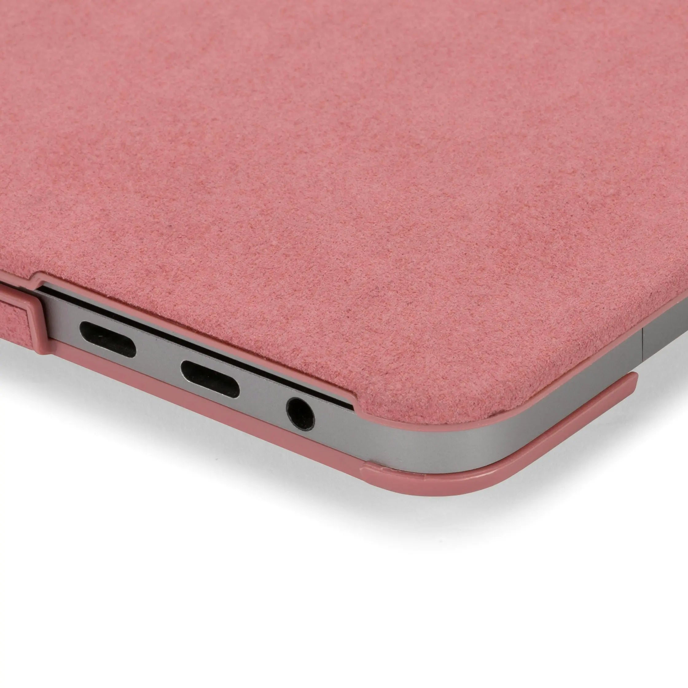 incase-textured-hardshell-mit-nanosuede-f-r-macbook-pro-15-2016-2019 image 6