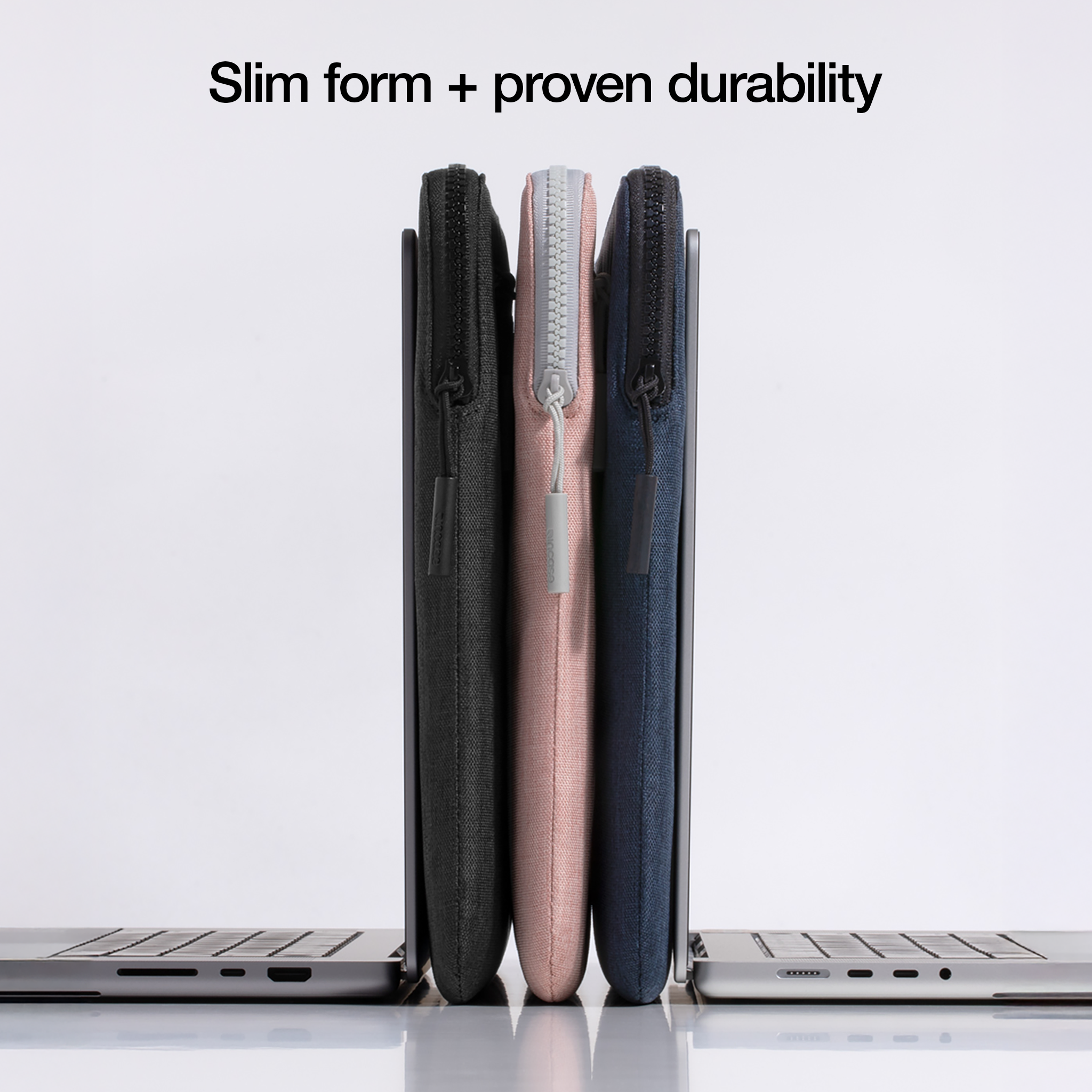 incase-compact-sleeve-14-laptop-h-lle image 6