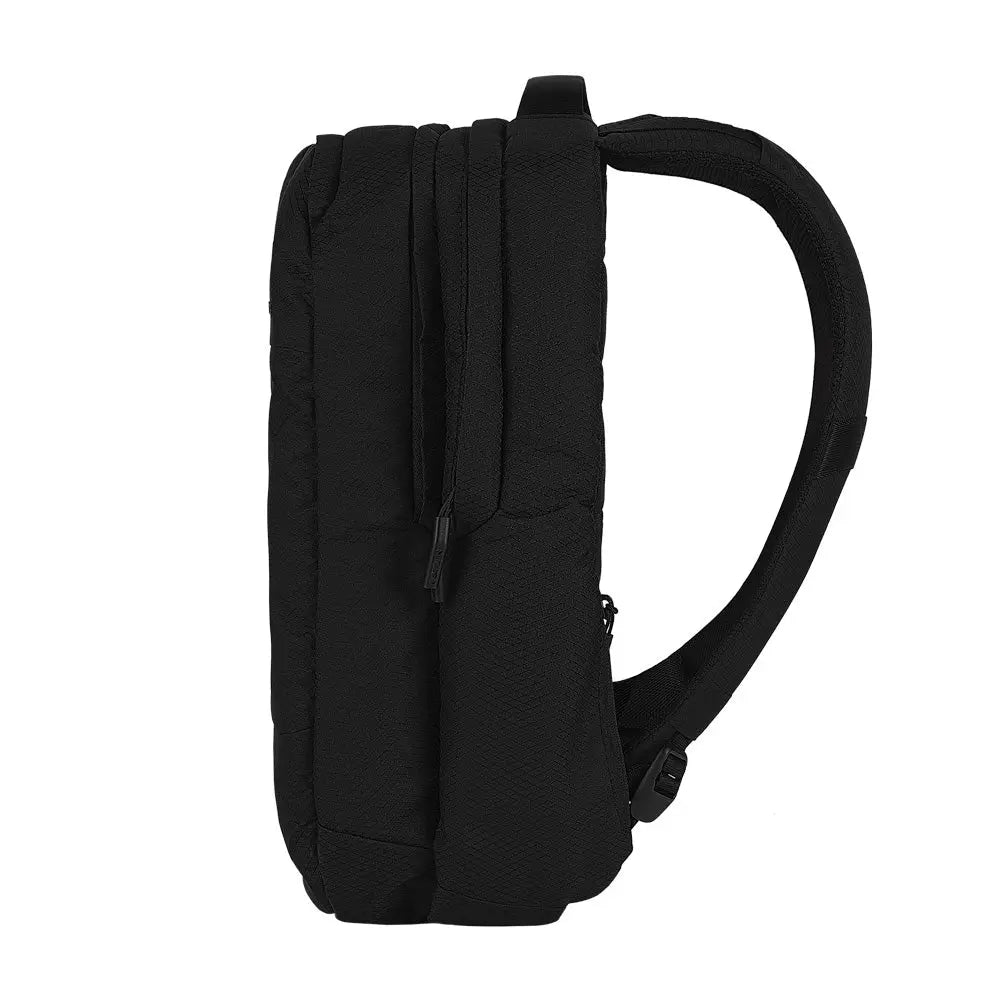 incase-city-backpack-24l-rucksack-mit-16-laptopfach-diamond-design-reflektierend image 7