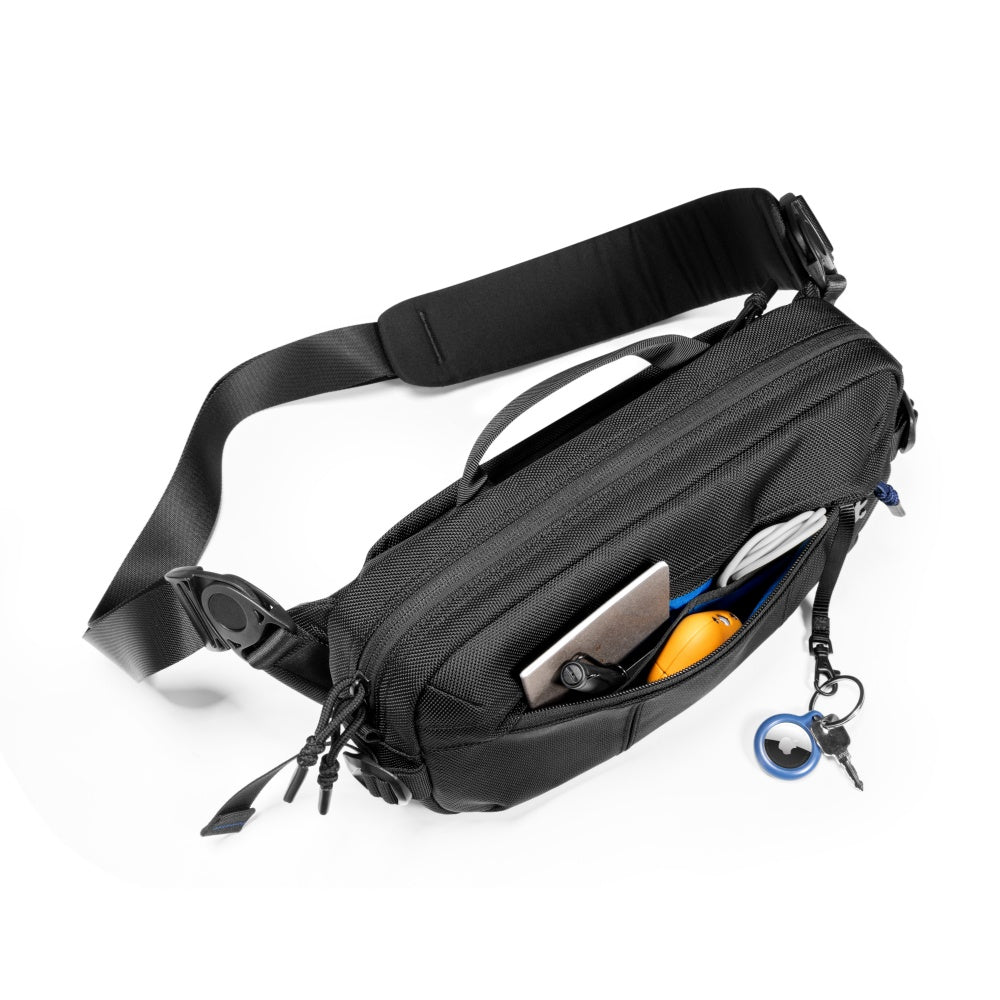 tomtoc-wander-t26-daily-sling-bag image 4