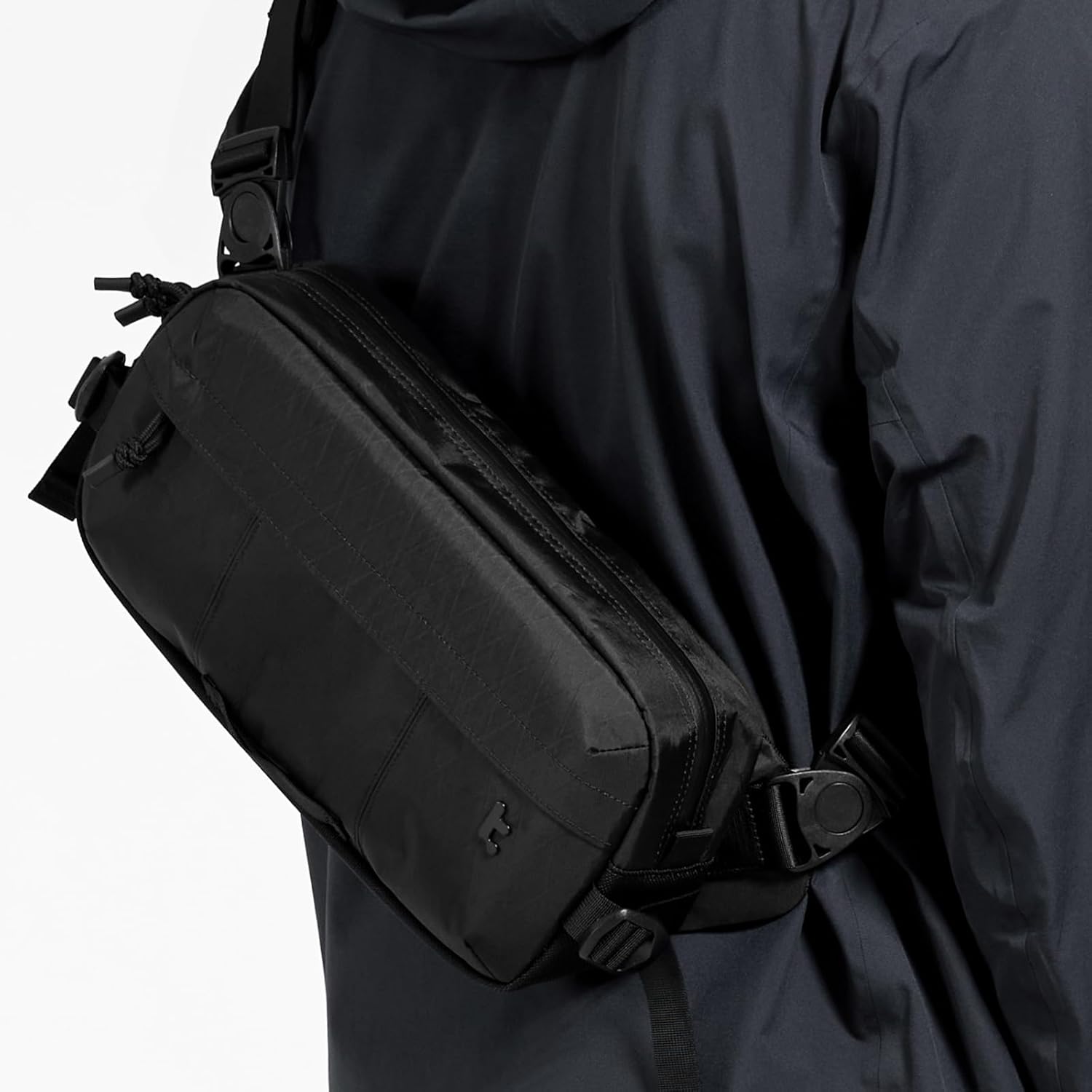 tomtoc-wander-t26-x-pac-daily-sling-bag-schwarz-orange-8-3-tablet-fach image 3