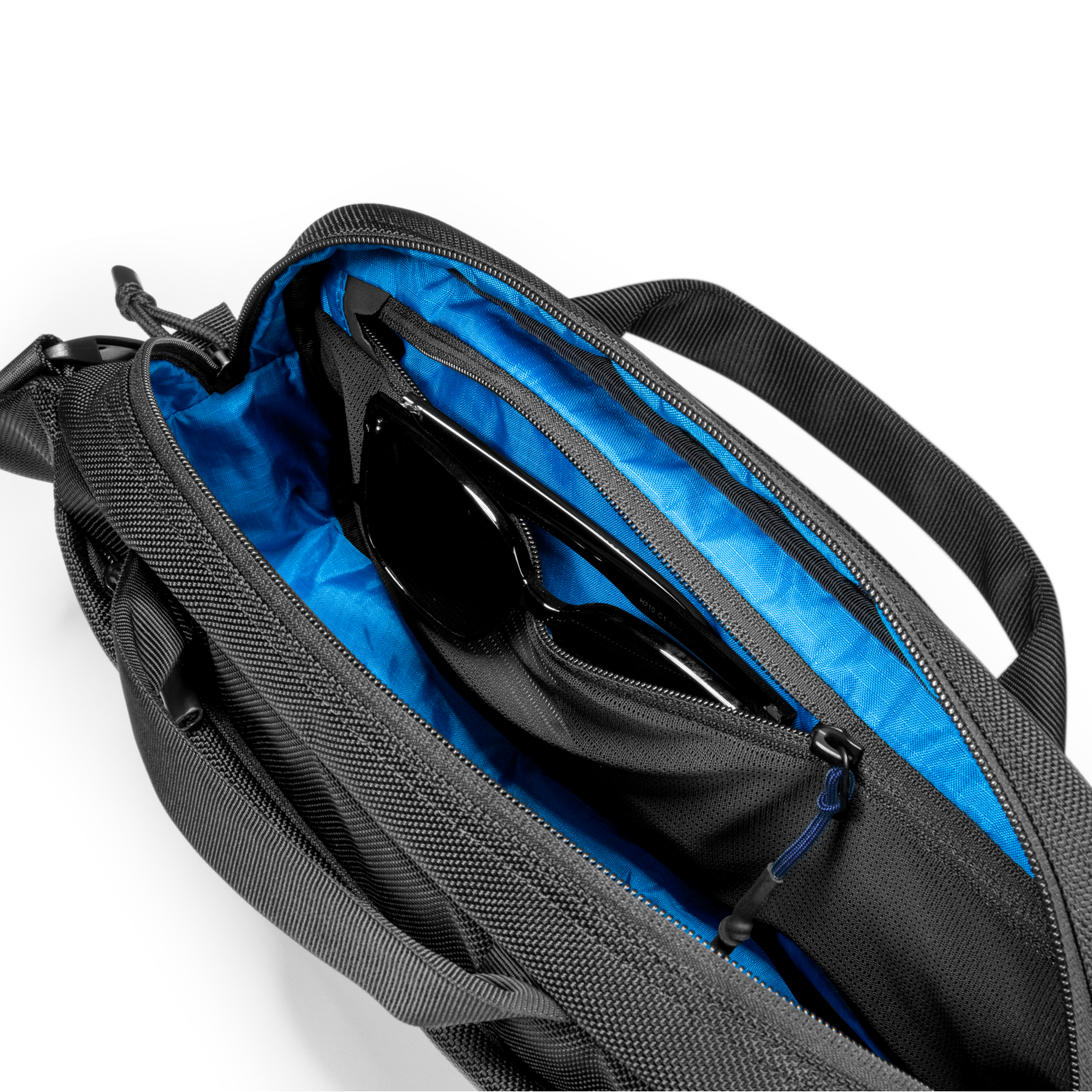 tomtoc-wander-t26-daily-sling-bag image 7