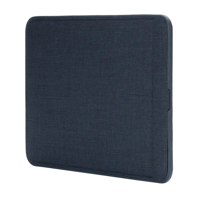 incase-icon-sleeve-f-r-14-zoll-macbook-pro image 1