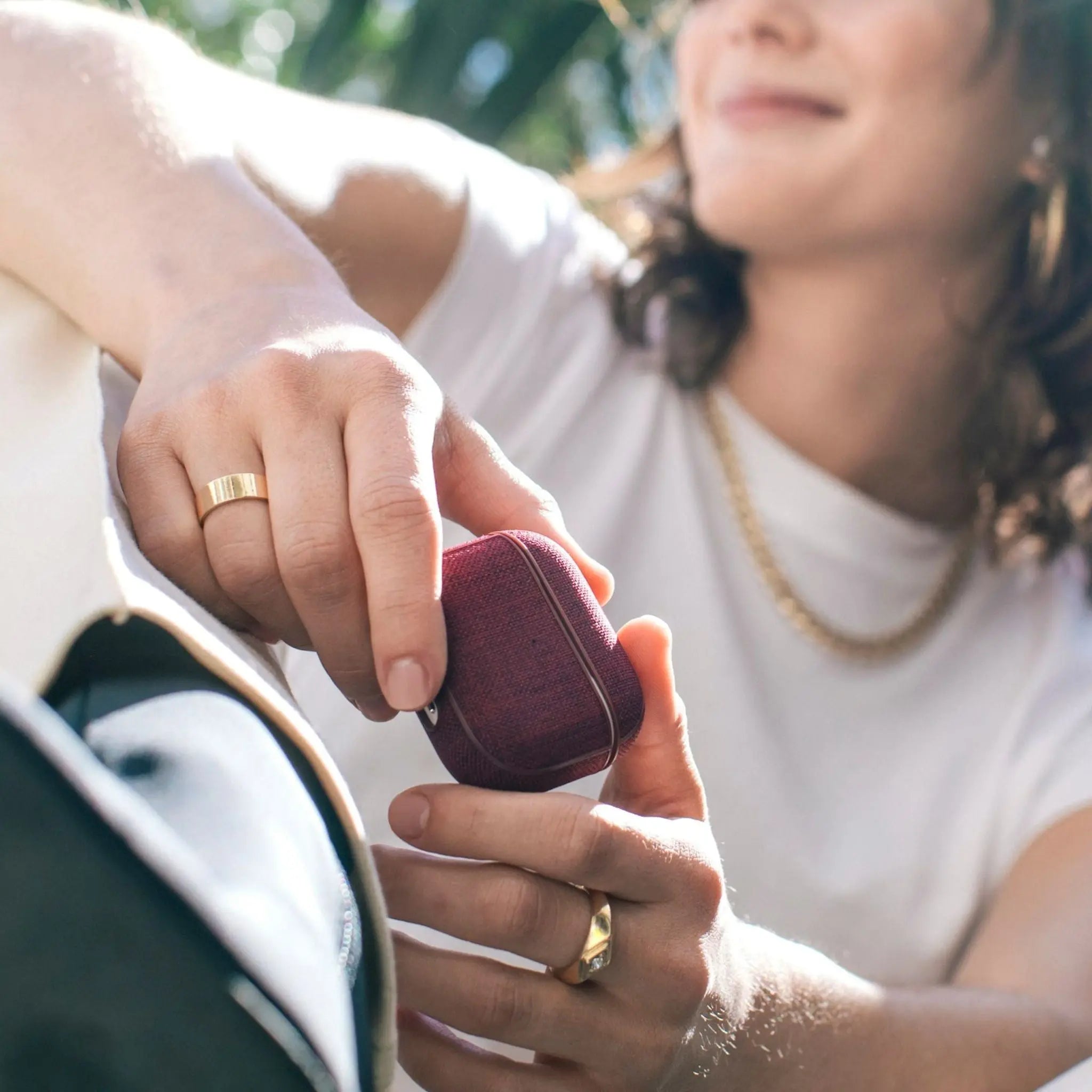 incase-woolenex-case-f-r-airpods-3-gen-wollfasermischung-makrolon-schale-kabello image 2