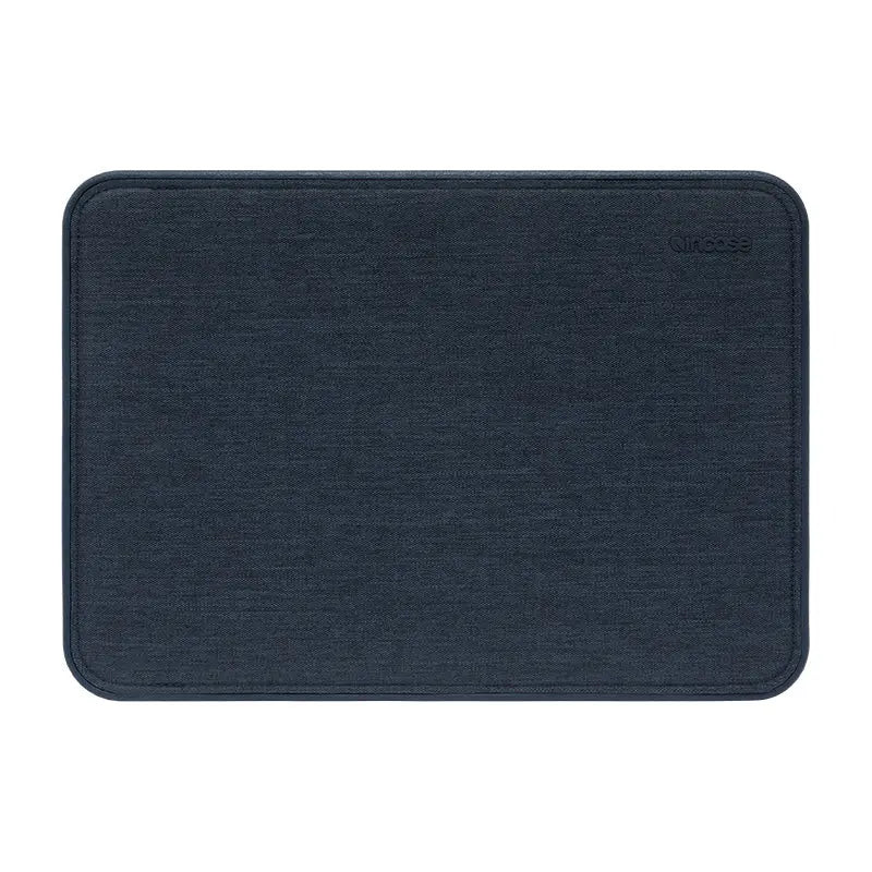 incase-icon-sleeve-f-r-14-zoll-macbook-pro image 5