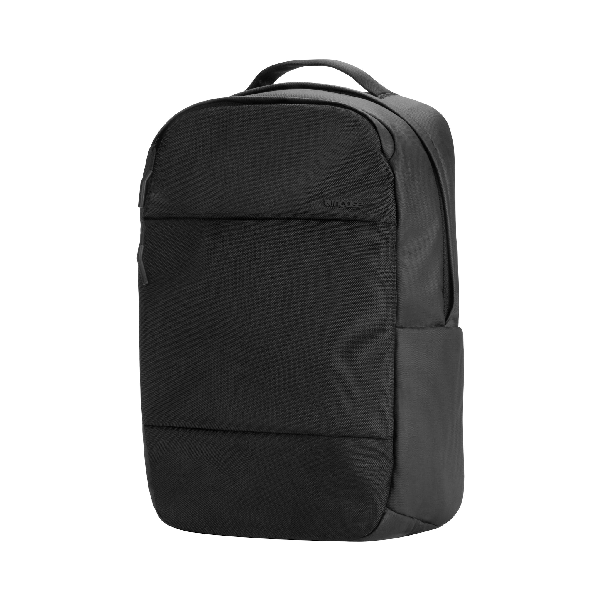 incase-city-compact-rucksack-18l-passend-f-r-macbook-air-und-macbook-pro image 4