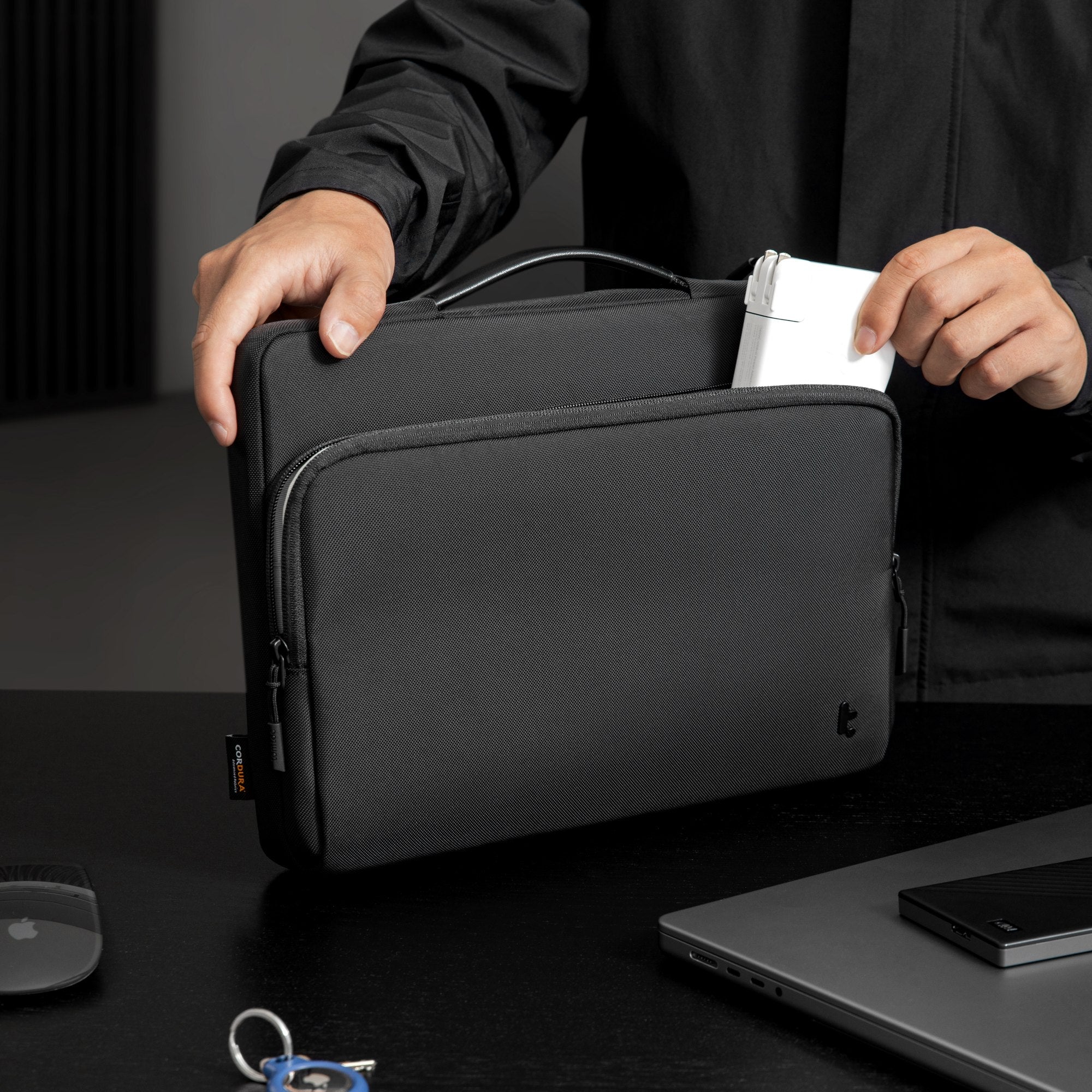 tomtoc-defender-a14-premium-laptop-aktentasche-aus-cordura image 4