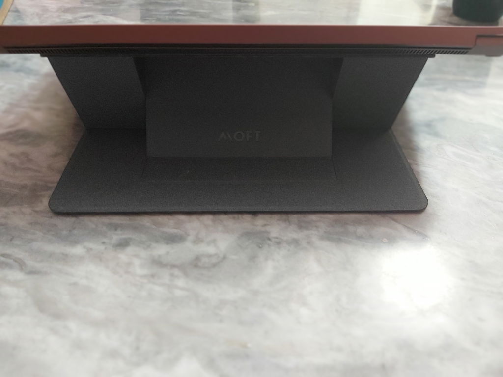 Gut, aber nicht für schwere Laptops
