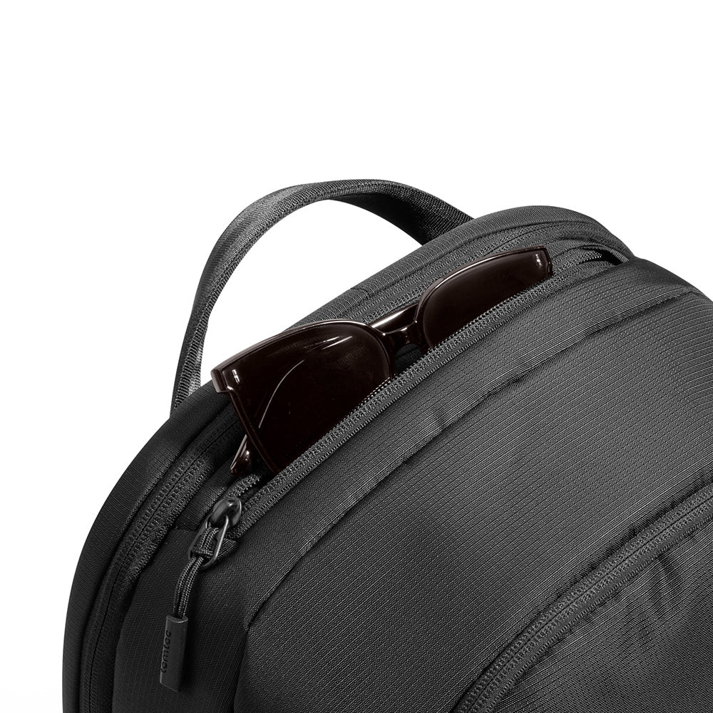 tomtoc-urban-carry-duo-urbanex-t77-laptop-backpack-32l-aviator-t33-chest-bag-3-5 image 7