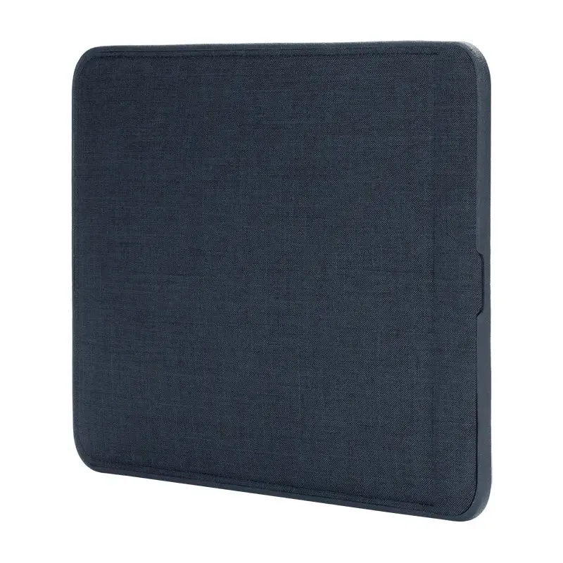 incase-icon-sleeve-f-r-14-zoll-macbook-pro image 1