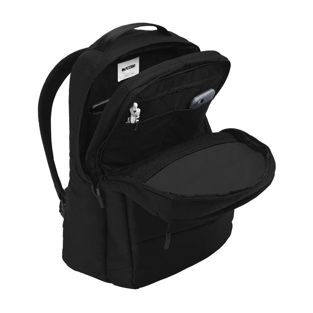 incase-city-backpack-24l-rucksack-mit-16-laptopfach-diamond-design-reflektierend image 2
