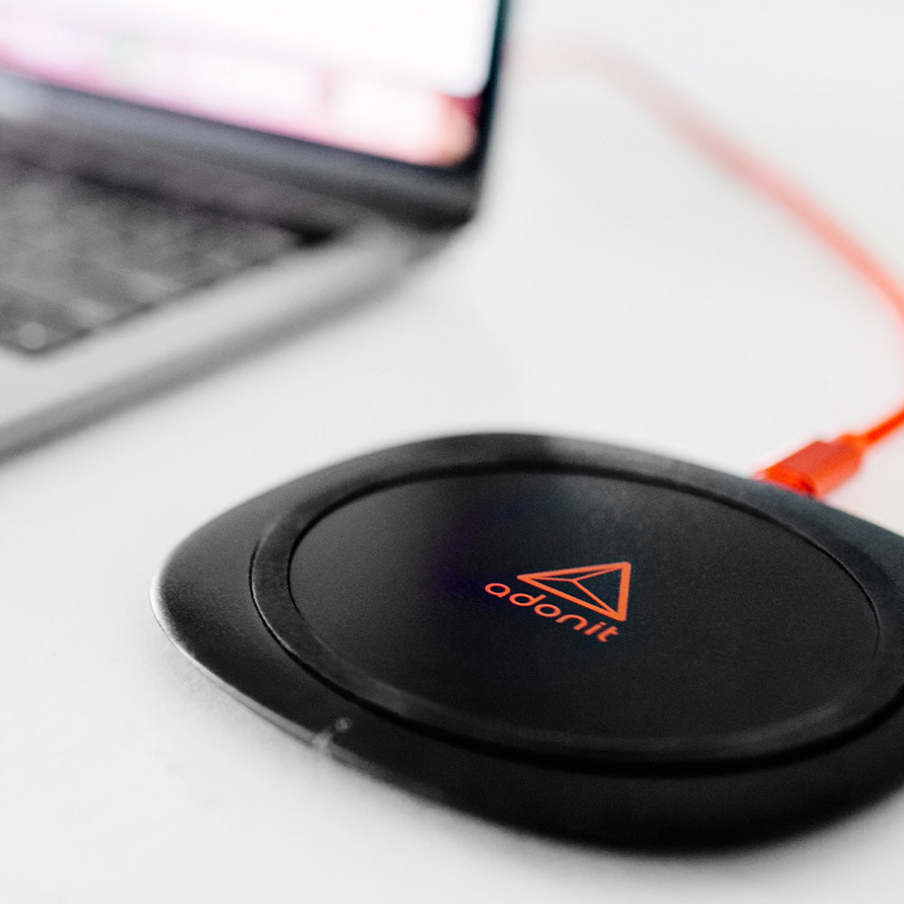 adonit-wireless-charging-pad-flache-kabellose-ladestation-mit-usb-kabel image 2