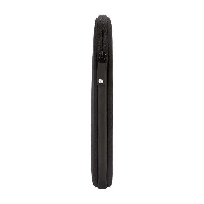 incase-classic-universal-sleeve-f-r-17-zoll-laptops-formanpassendes-neopren-schw image 8