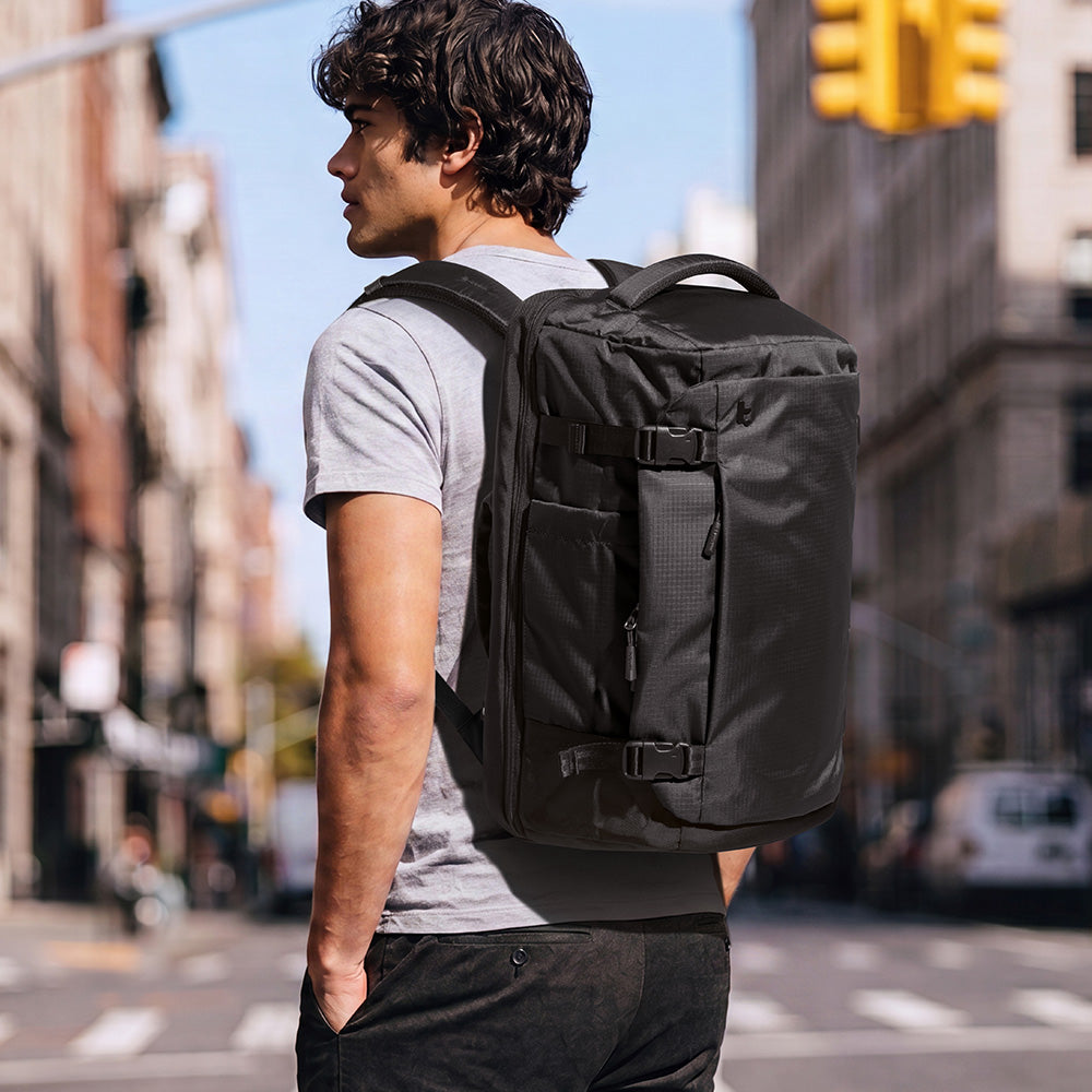 tomtoc-navigator-t66-liteway-travel-laptop-rucksack-40l image 5