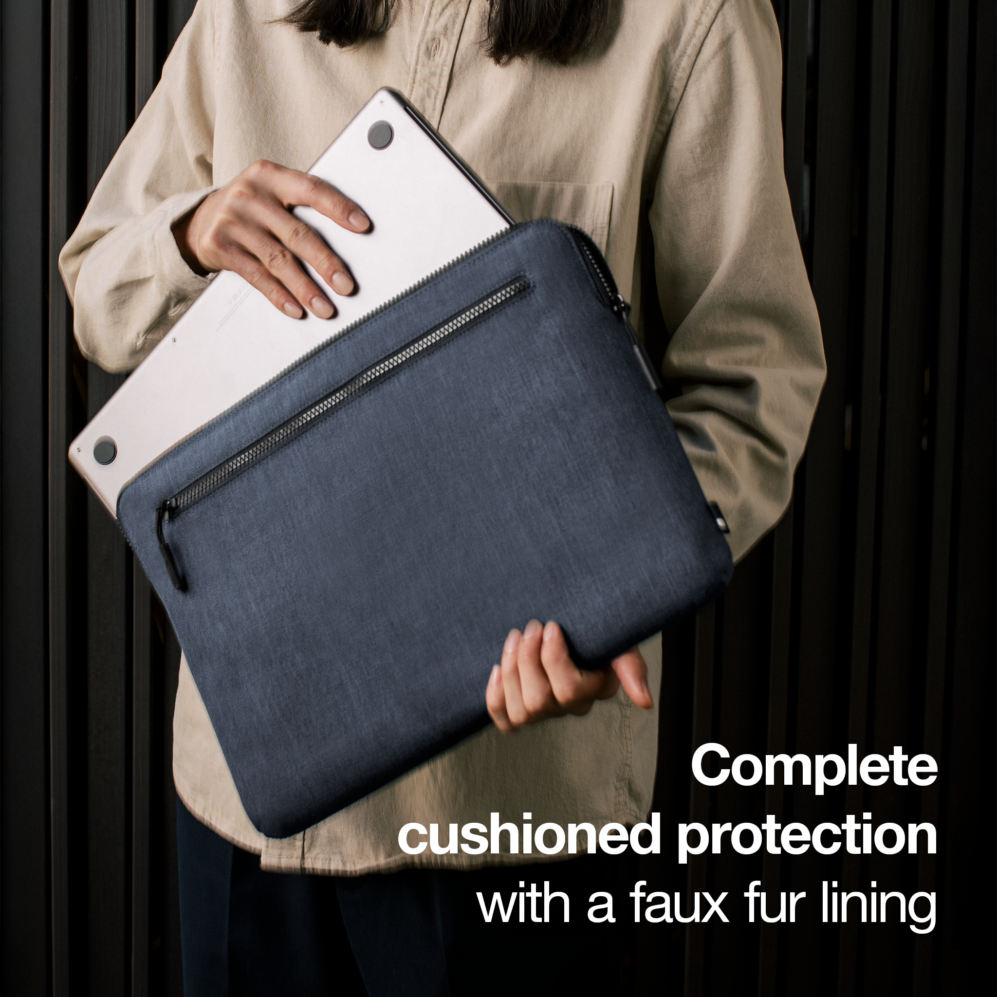 incase-compact-sleeve-14-laptop-h-lle image 2